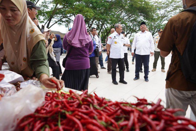 Operasi pasar murah di perawang