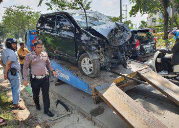 Kecelakaan mobil di Pekanbaru