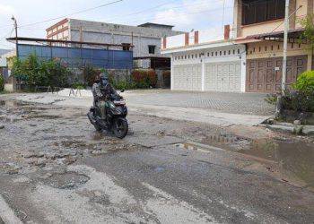 Perbaikan Jalan Rusak Terus Berjalan, DPRD Pekanbaru Minta Masyarakat Bersabar