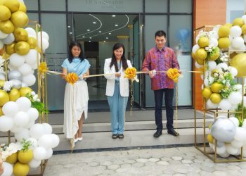 Dr's Clinique memanjakan pasiennya dengan membanjiri promo di Grand Opening Klinik Kecantikan Drs Clinique Pekanbaru.