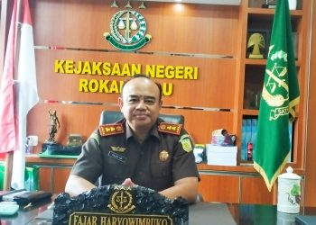 Fajar Haryowimbuko, SH MH, Kepala Kejaksaan Negeri Rokan Hulu