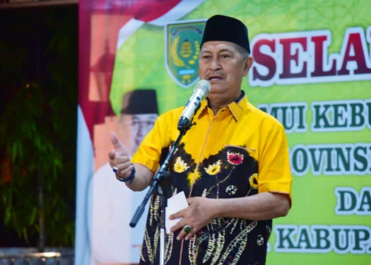 Wakil Bupati Kabupaten Indragiri Hilir H.Syamsuddin Uti menyambut kedatangan Majlis Ulama Indonesia (MUI) Kabupaten Hulu Sungai Selatan (HSS) Provinsi Kalimantan Selatan, Selasa (8/8/2023) malam.