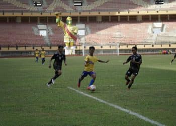 Pertandingan sengit antara Tim Porwil Provinsi Riau dan Tim Porwil Provinsi Bengkulu berakhir dengan kemenangan bagi Tim Riau dengan skor telak 5-0.