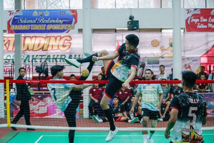 Tim Sepak Takraw Riau dan Sumatera Barat Kuasai Babak Penyisihan