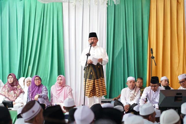 Bupati Inhil, HM Wardan hadiri Pelaksanaan Haul Akbar Syekh Abdul Qadir Jailani