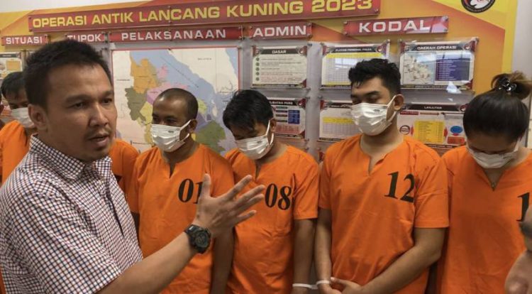 Ditresnarkoba Polda Riau Ringkus 9 Pengedar Narkoba di Tempat Hiburan Malam