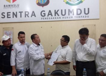 Tim Hukum AMIN Laporkan Dugaan Pelanggaran Pemilu ke Bawaslu Riau