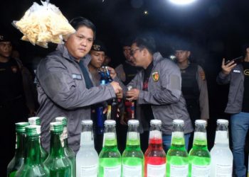 Polda Riau Gelar Patroli KRYD Jelang Ramadan: 370 Botol Miras Diamankan