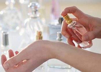 Tips Memilih Parfum yang Sesuai dengan Aroma Tubuh Anda