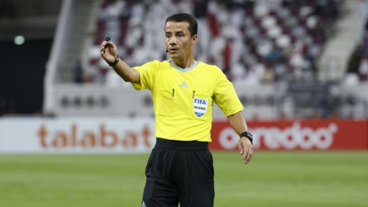 Nasrullo Kabirov Wasit Penuh Kontroversial di Laga Qatar vs Indonesia