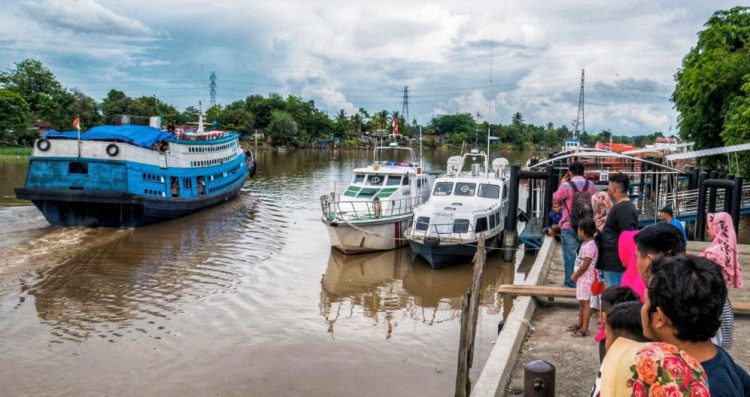 angkutan laut