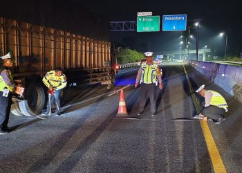 3 Orang Tewas Akibat Kecelakaan di KM 9 Tol Permai