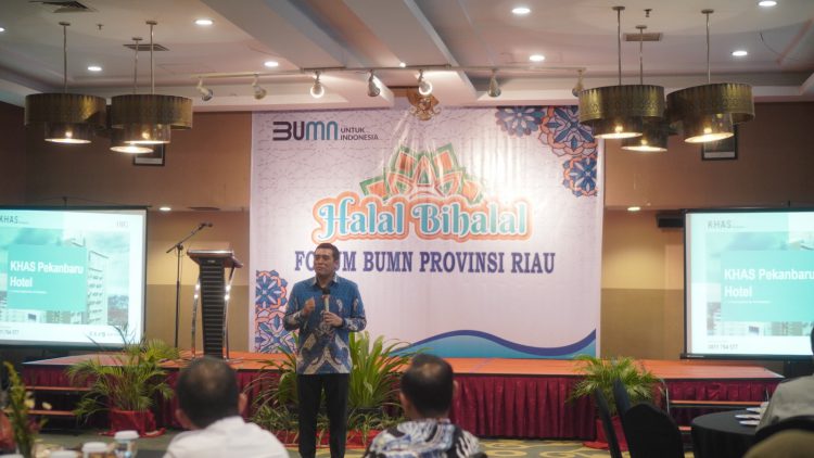 Ketua Umum Forum BUMN Riau, Bapak Rindra Setyawan