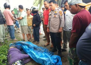 Warga Muara Fajar Digegerkan Penemuan Mayat di Pinggir Jalan