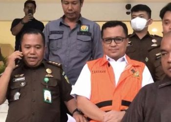 Kadisdik Riau Tersangka Korupsi