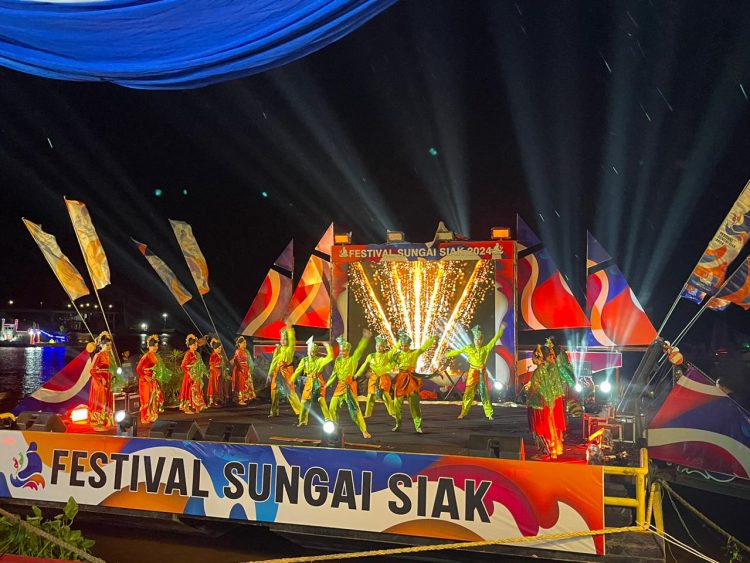 Festival Sungai Siak