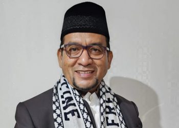 Dr. (H.C.) H. Sofyan Siroj Abdul Wahab, LC, MM.  

Anggota Bapemberda Dan Komisi V DPRD Provinsi Riau