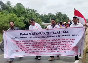 Demo Masyarakat Rohan Hilir Membuka Permasalahan Pelik Terkait Perpanjangan HGU PT Salim Ivomas