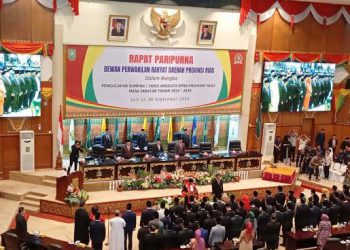 Maju Pilkada, Enam Anggota DPRD Provinsi Riau Mundur Setelah Dilantik