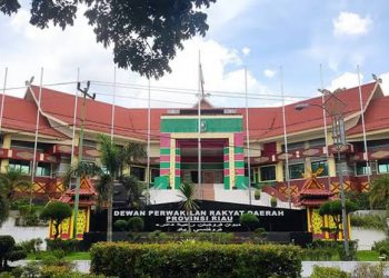 Empat Pimpinan Definitif DPRD Riau Periode 2024-2029 Resmi Diumumkan