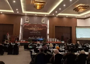 KPU Pekanbaru Tetapkan Agung Nugroho - Markarius Anwar Pemenang Pilkada 2024