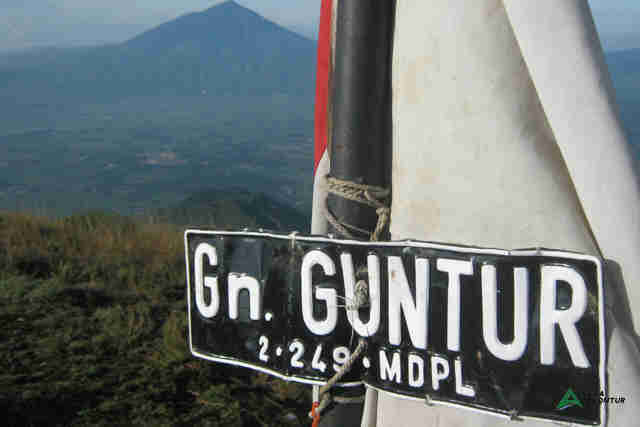 Gunung Guntur