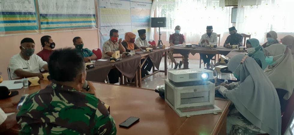 rapat koordinasi penanganan covid19