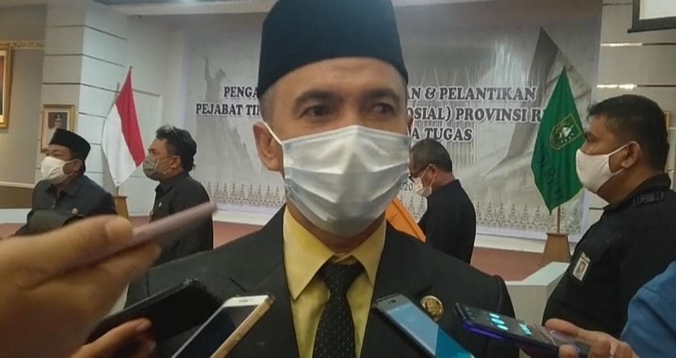 Kepala Dinas Sosial Provinsi Riau Zul Efendi