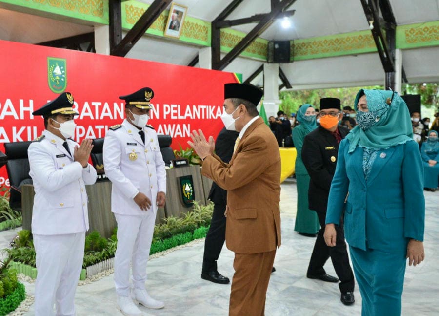 Bupati Wakil Bupati Pelalawan