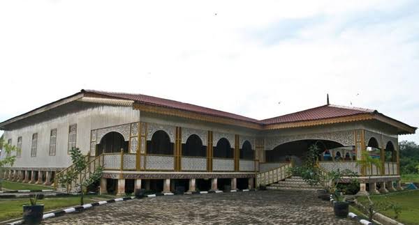 Istana Sayap Pelalawan