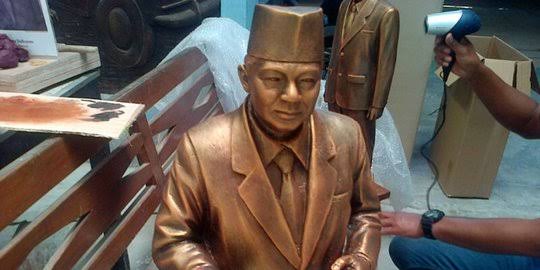 Patung Soeharto