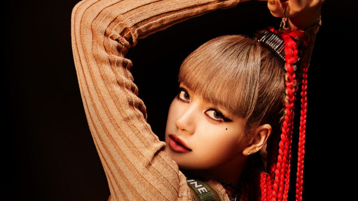 LISA BLACKPINK