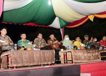 Bupati Bengkalis Kasmarni diwakili Wabup Bagus Santoso membuka secara resmi festival pemilihan Bujang dan Dara Kabupaten Bengkalis (24/5/2022)