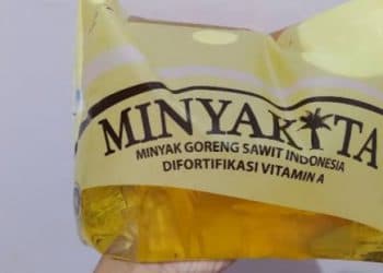 Minyak goreng kemasan sederhana