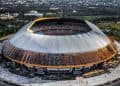 Retribusi Kontrak pemakaian stadion utama Riau