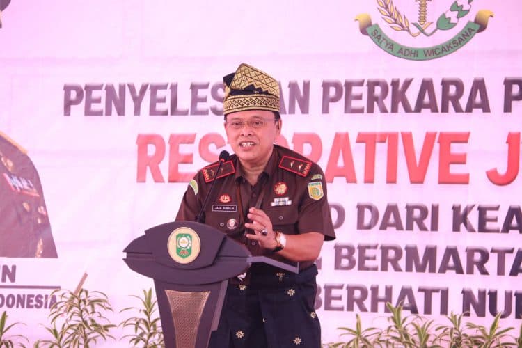 Kepala Kejaksaan Tinggi Riau, Jaja Subagja SH MH,