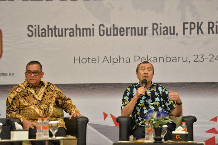 Gubri dan Wagubri Hadiri Ramah Tamah dan Dialog FPK Provinsi Riau.