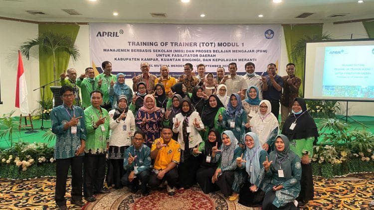 Kegiatan Pelatihan Training of Trainers (ToT) Fasilitator Daerah Program School Improvement PT RAPP, Sabtu-Selasa (24-27/9/2022), di Pekanbaru.