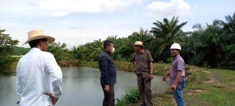 Komisi II DPRD Kuansing saat sidak di PT TAL Serosa Kecamatan Hulu Kuantan