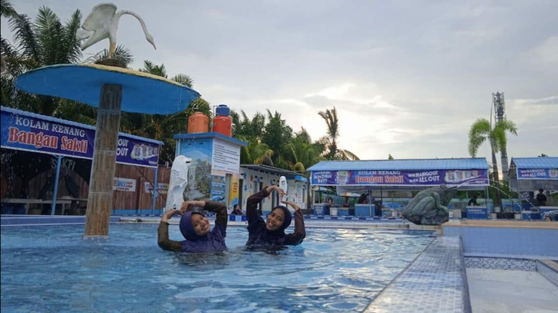 Kolam renang di Pekanbaru Low Budget