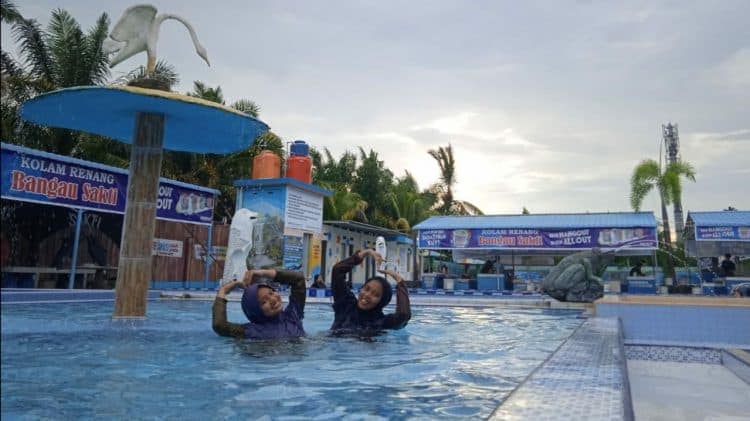 Kolam renang di Pekanbaru Low Budget