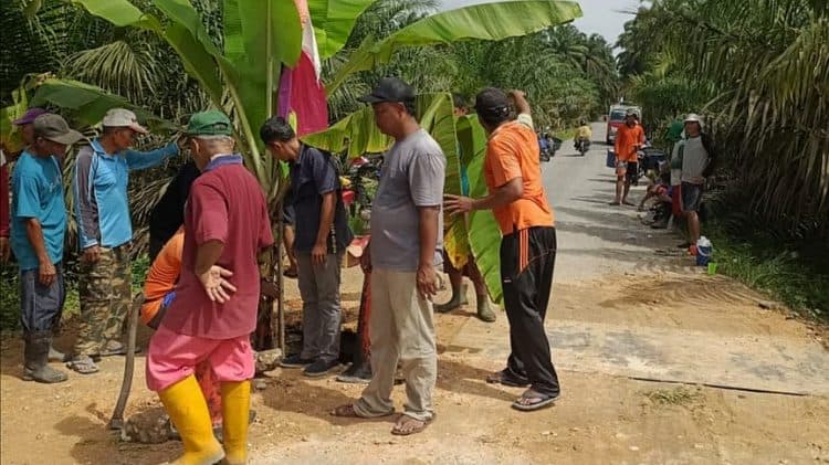 Jalan Berlobang di dayun