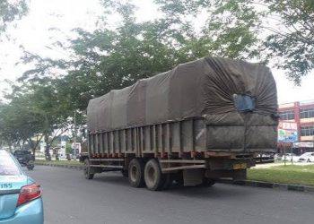 Catat, Truk Tonase Besar di Pekanbaru Dilarang Melintasi Ruas Jalan Ini