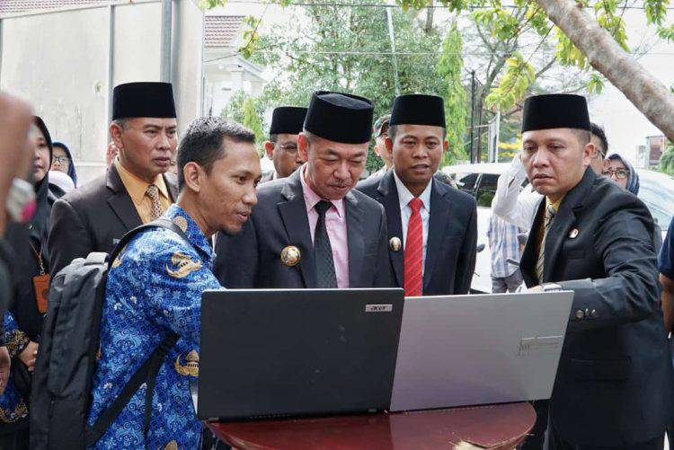 Bupati Rohil resmikan Pilot Zero Project Smartcity di Kota Bagan Siapi api (02/05/23)