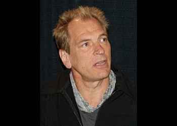 Aktor julian sands