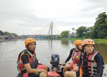 Dua Bocah Hilang Saat Mandi di Sungai Siak