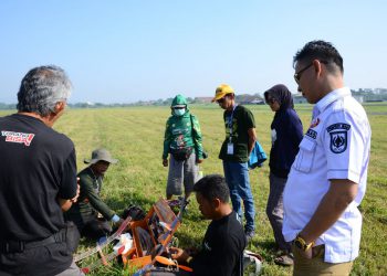 KONI Riau meninjau atlet Riau yang bertarung di Kejuaraan Nasional (Kejurnas) Pra-PON 2024 Aeromodelling.