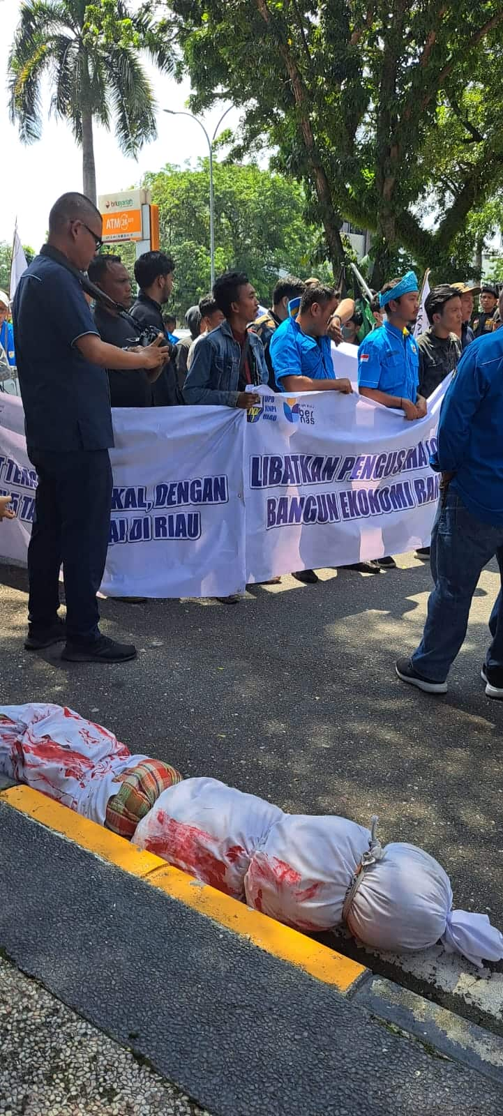 Demo di DPRD Riau, Said Chalid Salim Tak Jadikan PHR Lebih Baik.