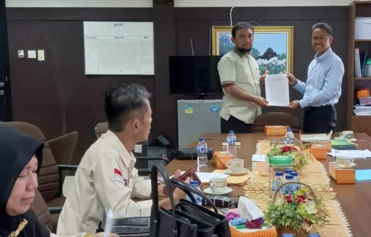 Dr Muhammad Ikhsan Gugat Retribusi Parkir di Pekanbaru