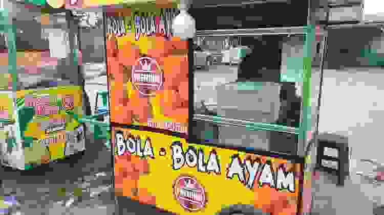 Bola-bola ayam